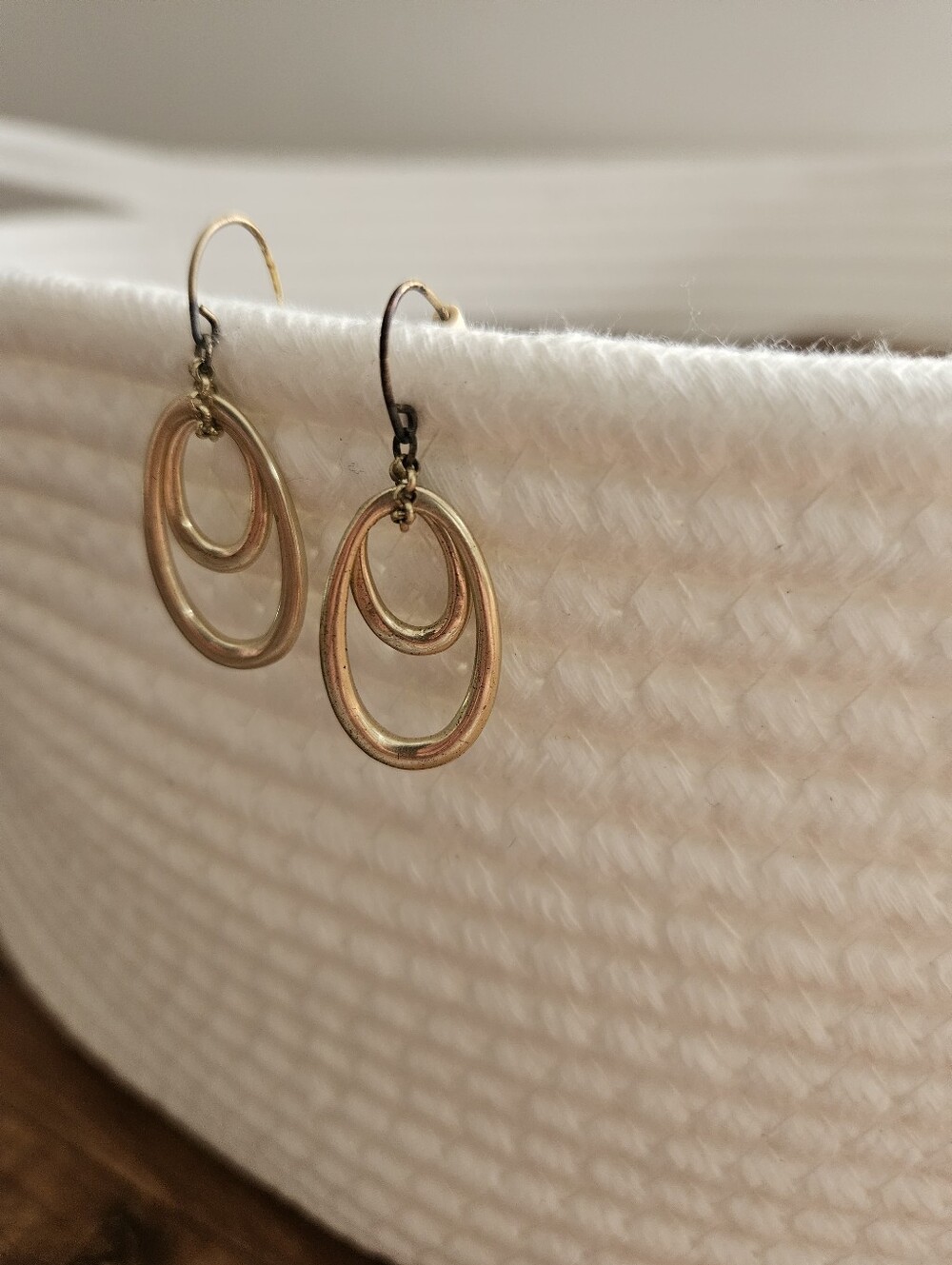Women’s Fossil Gold Tone Double Oval Drop Earrings - Picture 2 of 3